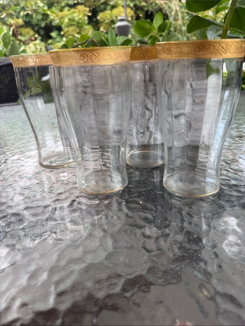 Vintage 1960’s set of 4 Clear Glass ice tea tumblers decorative Gold Rim